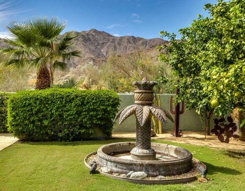 La Quinta Vacation Pool Home