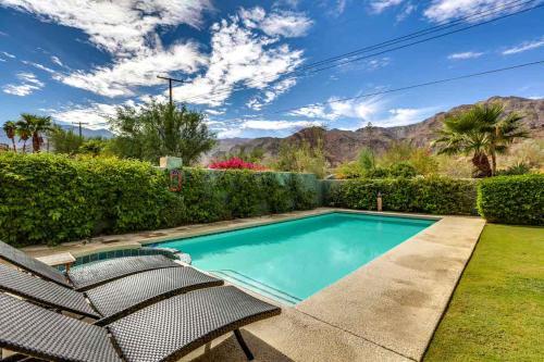 La Quinta Vacation Pool Home