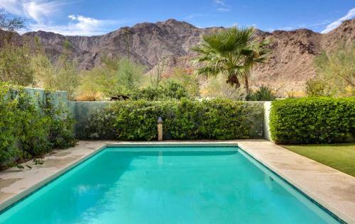 La Quinta Vacation Pool Home