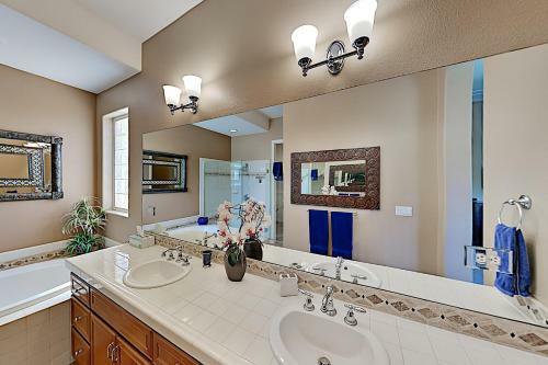 2 Homes At Puerta Azul With Pool & Tennis! Home