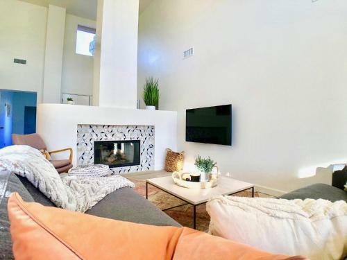 Desert Sanctuary 5 Star Private Pool-spa-bbq More
