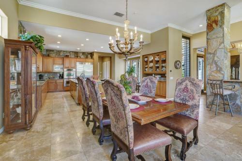 1 Rated Luxury Estate-pool Oasis 3br