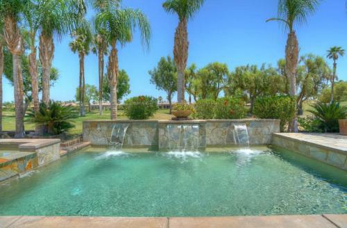 1 Rated Luxury Estate-pool Oasis 3br