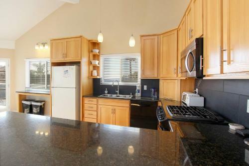 602 Sand Dollar Dr Home Home