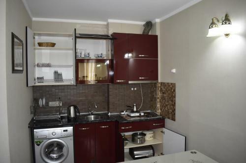 Orbi Plaza-mzia Apartments