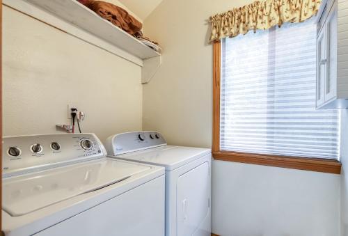 Lake Arrowhead Cabin Getaway!