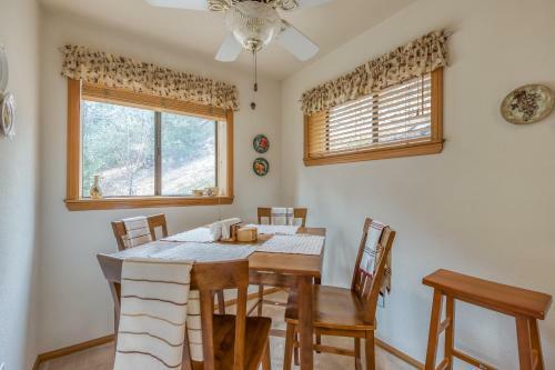 Lake Arrowhead Cabin Getaway!