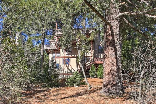Sugar Bear Lodge With Game Room - 5 Mi To Village!
