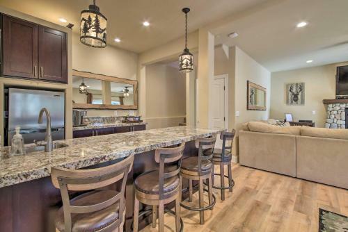 Sugar Bear Lodge With Game Room - 5 Mi To Village!