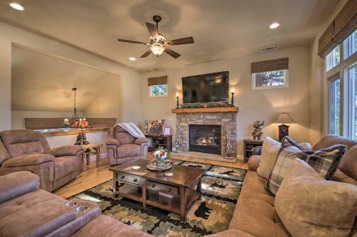 Sugar Bear Lodge With Game Room - 5 Mi To Village!