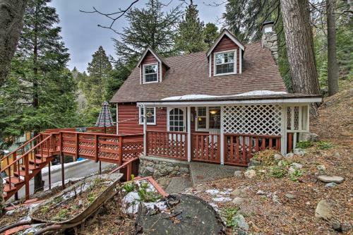 Vintage Snow White Cottage About 2mi To Village