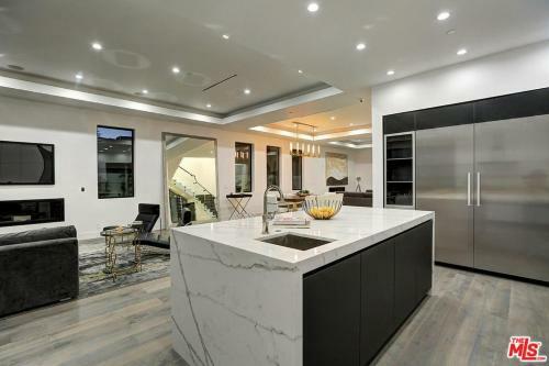 New Colgate Villa
