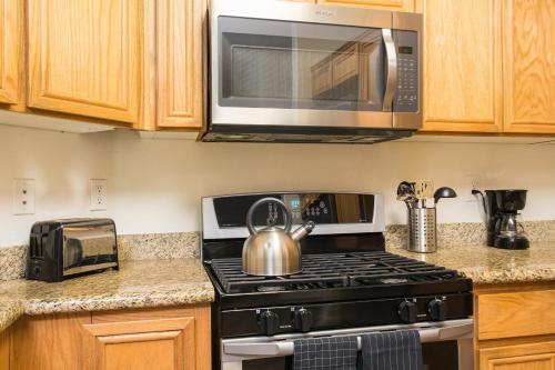 Apartamento Westwood Luxury Suites