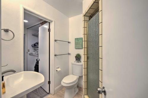 Downtown Lodi Luxury Home - 1 Mile To Lodi Lake!
