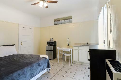 Albergue Pads On Pasadena Ave