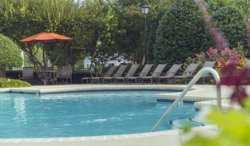 Apartamento Chic Hollywood Sign View Studio With Pool And Balcony