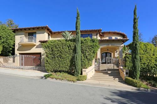 Villa Luxurious Beverly Hills Residence
