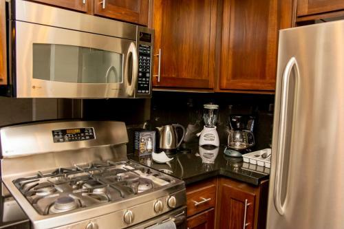 Apartamento Luxury Beverly Hills Condos