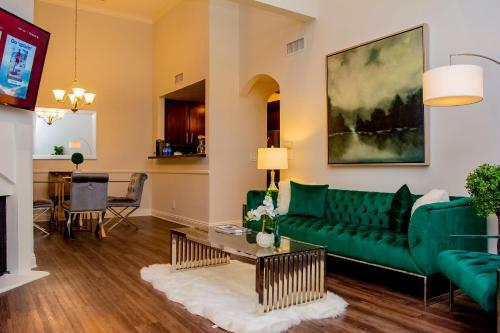 Apartamento Luxury Beverly Hills Condos