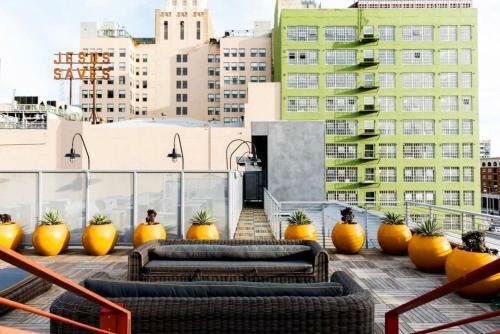 Charming 1 Bdrm In Dtla!