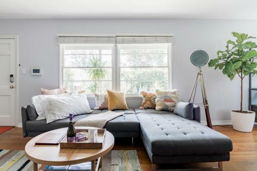 Apartamento Plum Guide - California Modern