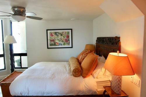 Luxury Malibu Beachfront Home-short Or Long-term