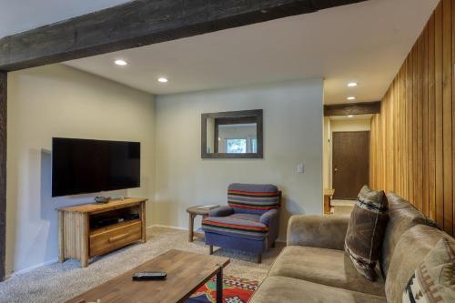Sherwin Villas B13