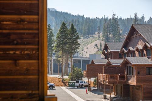 Mountainside 9