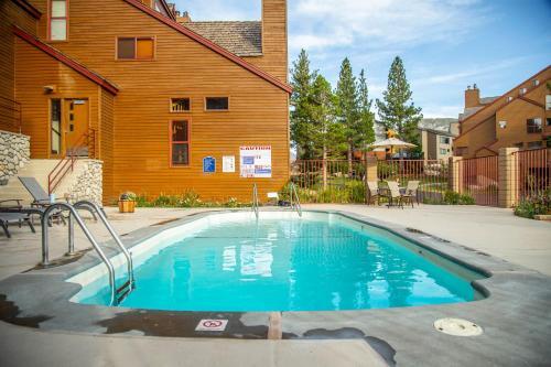 Apartamento Aspen Creek #201