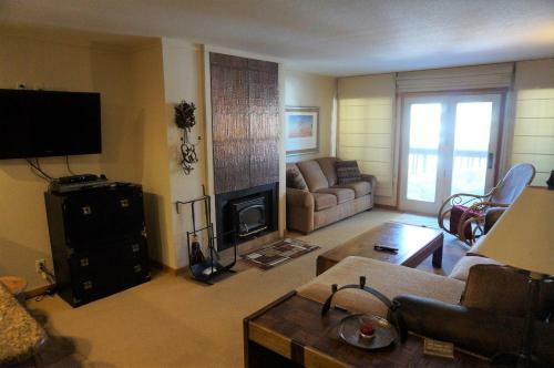 Apartamento Spacious One Bedroom Condo With Full Kitchen!