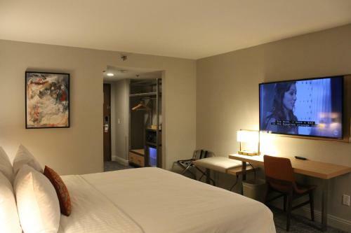 Lincoln Hotel Surestay Collection By Best Western