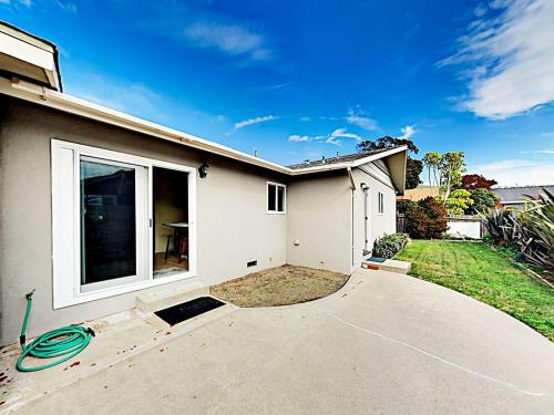 Charming Morro Bay Bungalow Home