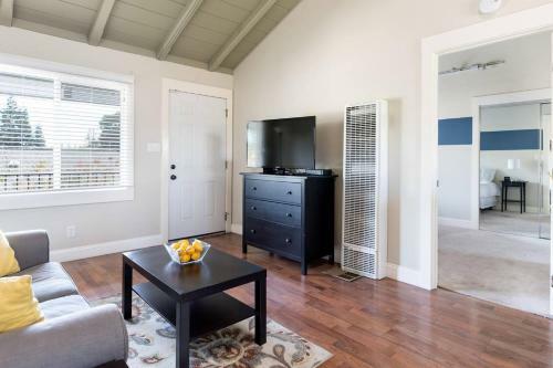 Apartamento Spacious, Soaring Ceilings, Near Downtown Mv, Goog
