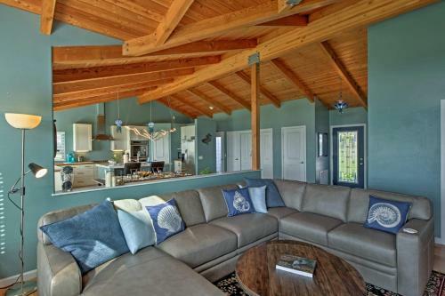 Irish Beach Home With Rooftop Hot Tub And Ocean Views!