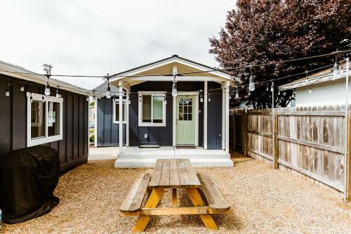 Bungalo By The Sea