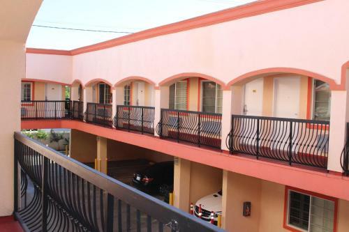 Hotel Erth Inn By Aga Maywood