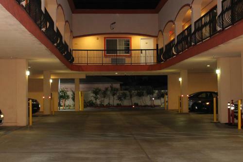 Hotel Erth Inn By Aga Maywood