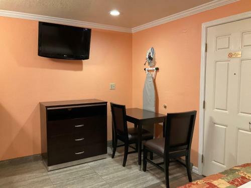Budget Motel
