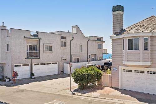 Upper Level Beach Retreat