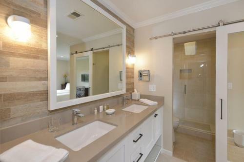 Apartamento 868 Oak Creek At Silverado Condo