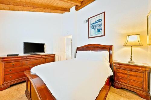 Nb-124b - Newport Beachhouse Upper Unit