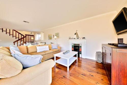 Nb-621 - Newport Bay Front Vacation Home