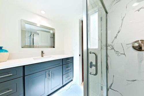 Nb-312a - Newport Beach Chic