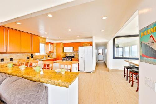 Nb-4001b - Newport Beach Front View II