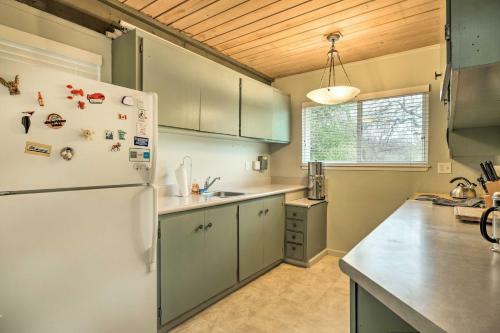 Murphys Workspace Hub Less Than 1 Mi To Main Street!