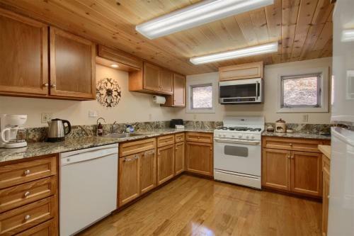 Selah Cabin