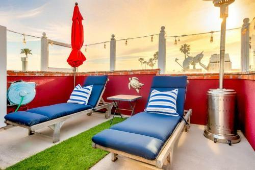 Nb-1824c Rooftop Spa View