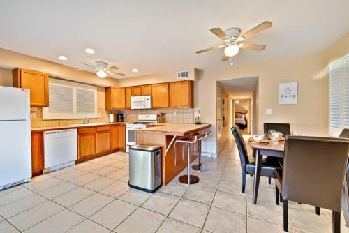 Nb-206a - Newport Beach Simplicity