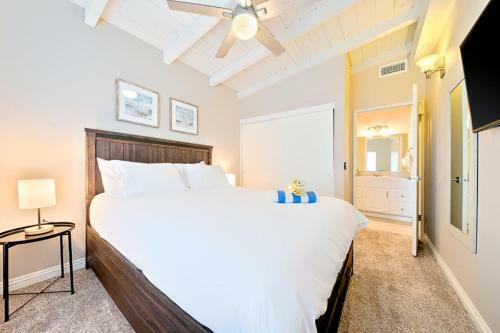 Nb-1126-2 - Newport Beach Delight II