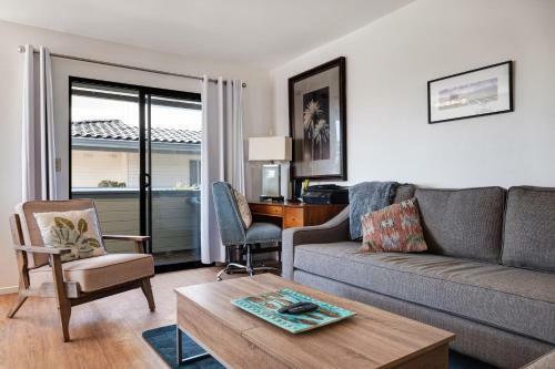 Ocean Breeze Mandalay Shores